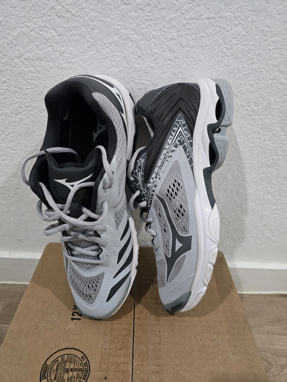 Mizuno running shoes